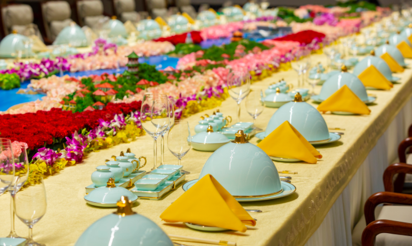 美美美！华光国瓷强势登榜“淄博美物”  实力诠释中华之美